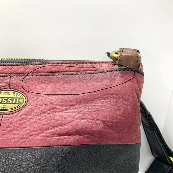 Vintage Fossil Black Burgundy Explorer Leather Patchwork Crossbody Bag - Picture 11 of 16